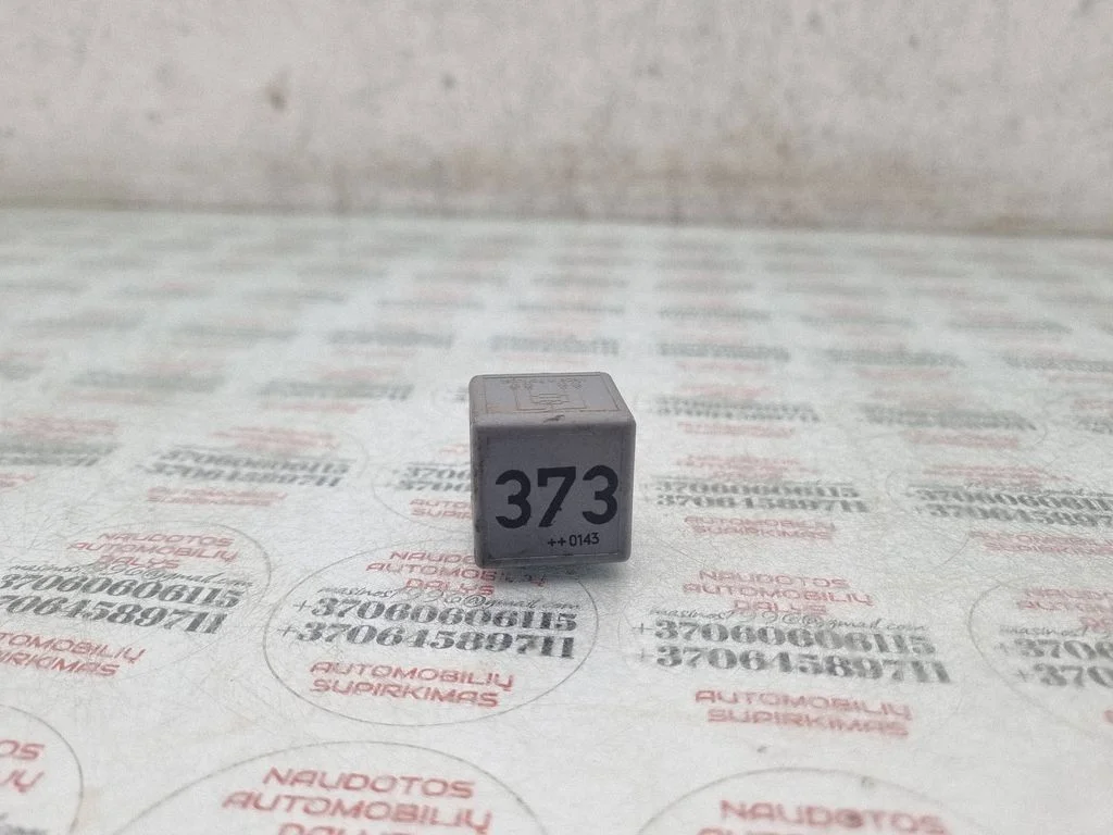 Other relay 8D0951253A