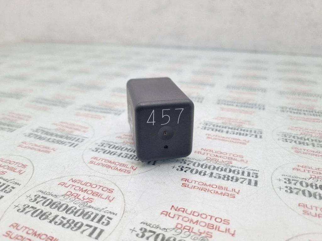 Glow plug pre-heat relay – Audi A4 Allroad B8 (2008-2016)