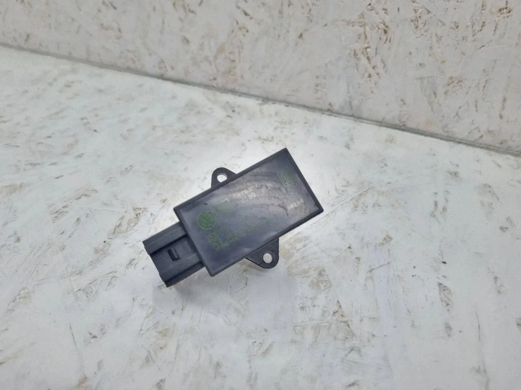 Seat heating relay – Volkswagen Golf Plus (2005-2013)