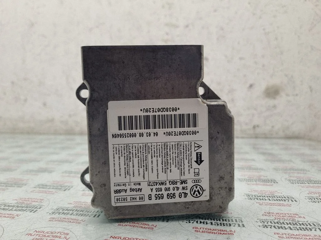 Airbag control unit/module – Audi Q7 4L (2005-2015)