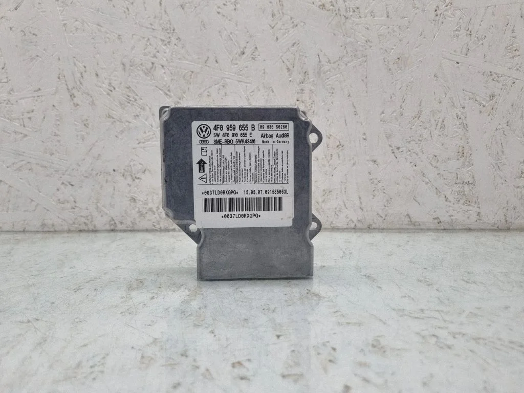 Turvapatjade juhtplokk 4F0959655B