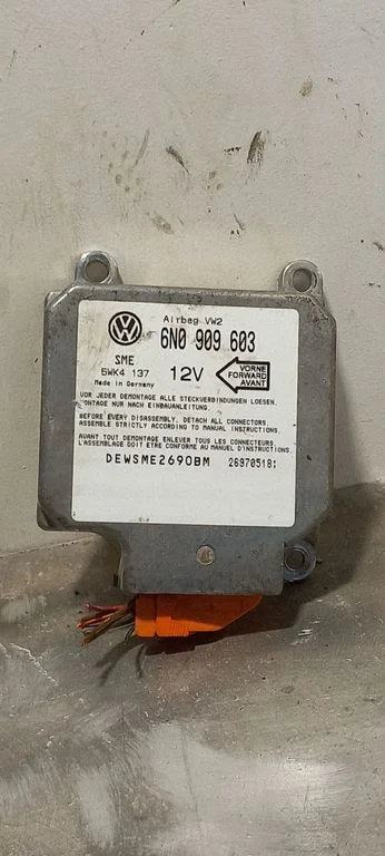 Airbag control unit/module – Ford Galaxy (1995-2000)