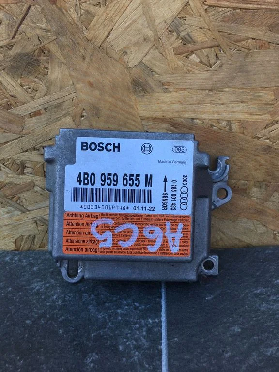 Airbag control unit/module 4B0959655M