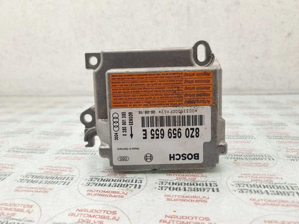 Drošības spilvenu vadības bloks 8Z0959655E