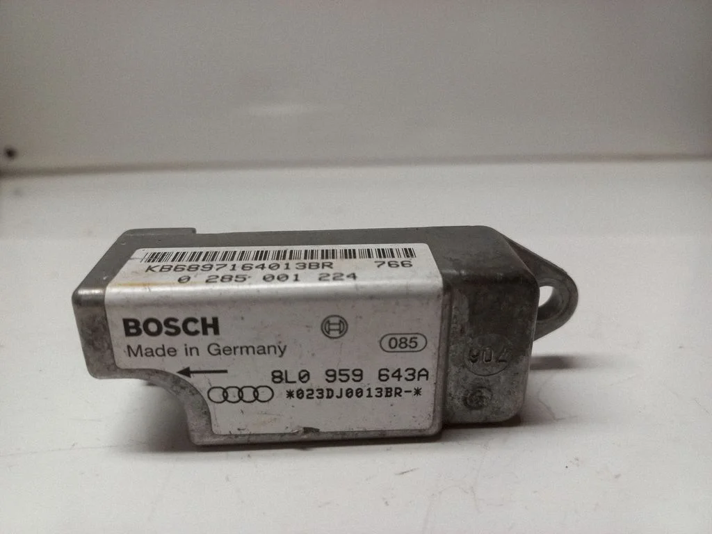 Drošības spilvenu vadības bloks – Audi A3 S3 8L (1996-2003)