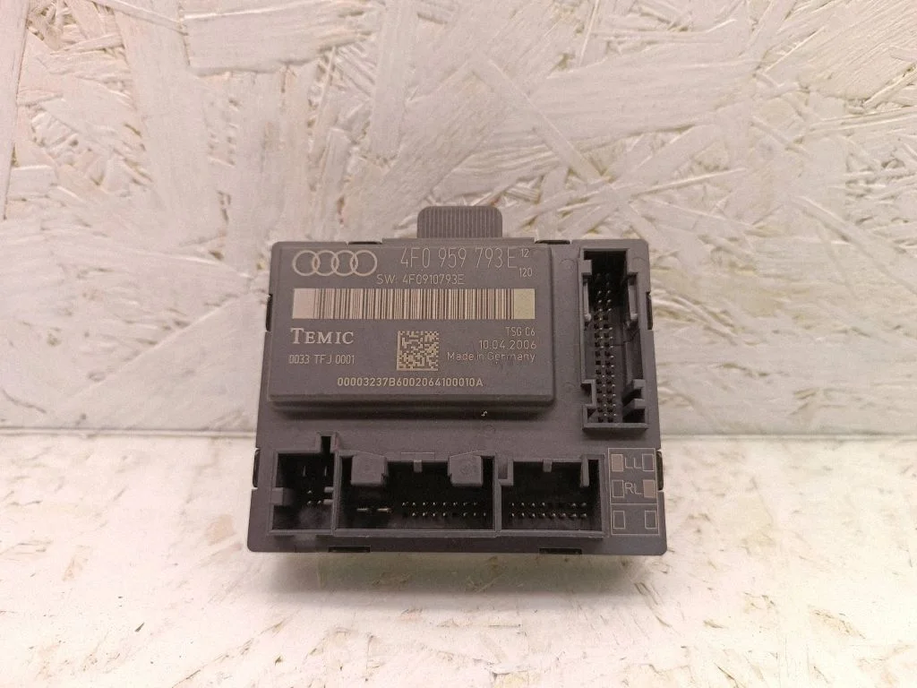 Ukseelektroonika juhtplokk 4F0959793E