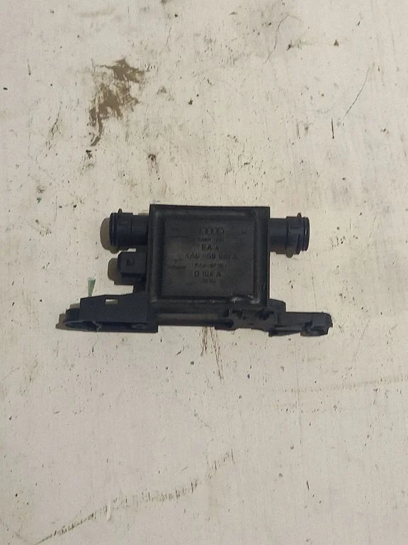 Door control unit/module – Audi A3 S3 8L (1996-2003)