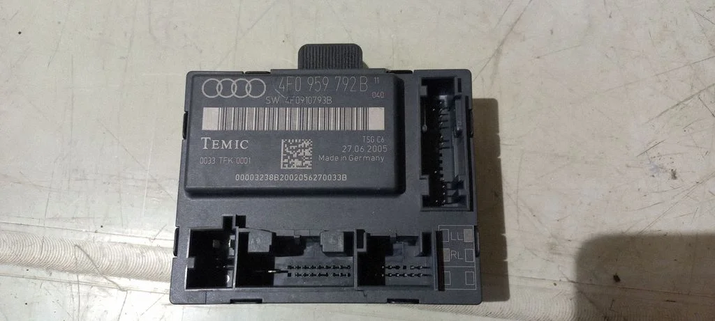 Door control unit/module 4F0959792B