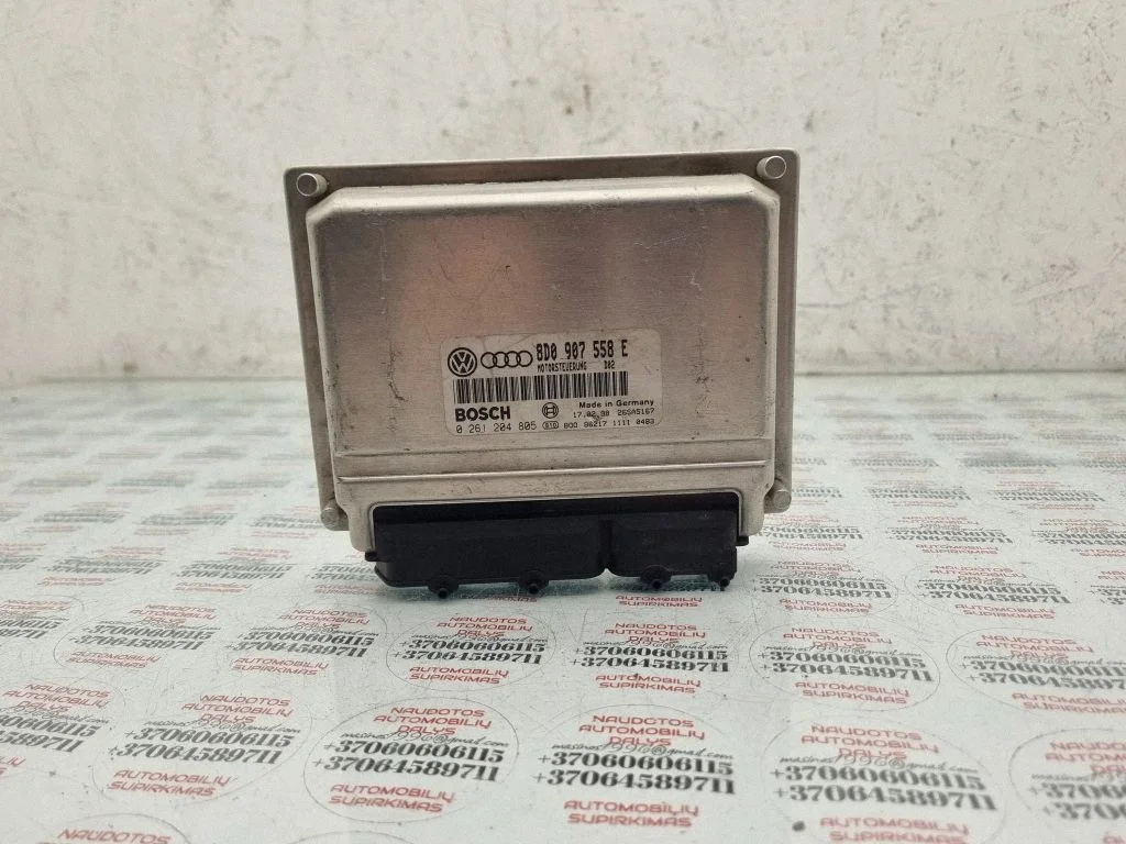 Engine control unit/module 8D0907558E