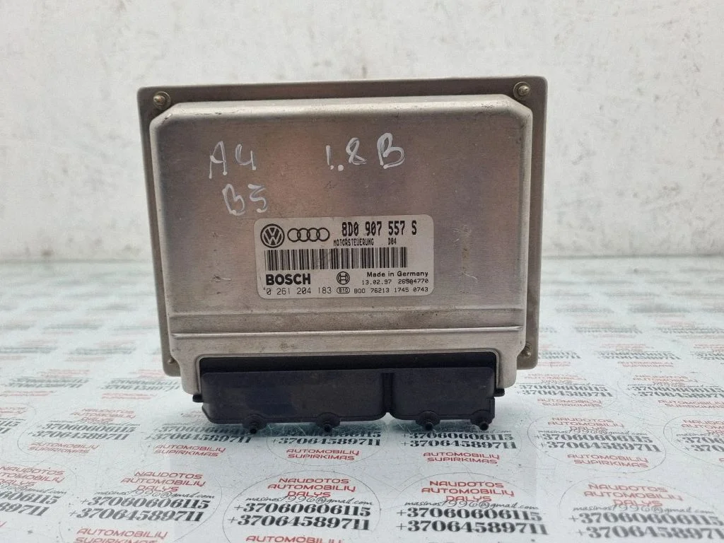 Dzinēja vadības bloks 8D0907557S