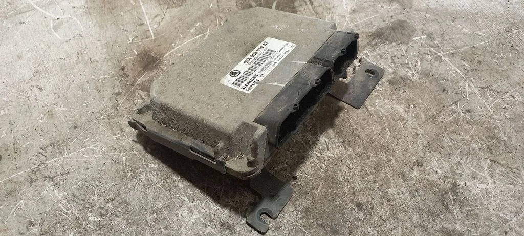 Engine control unit/module 06A906019B