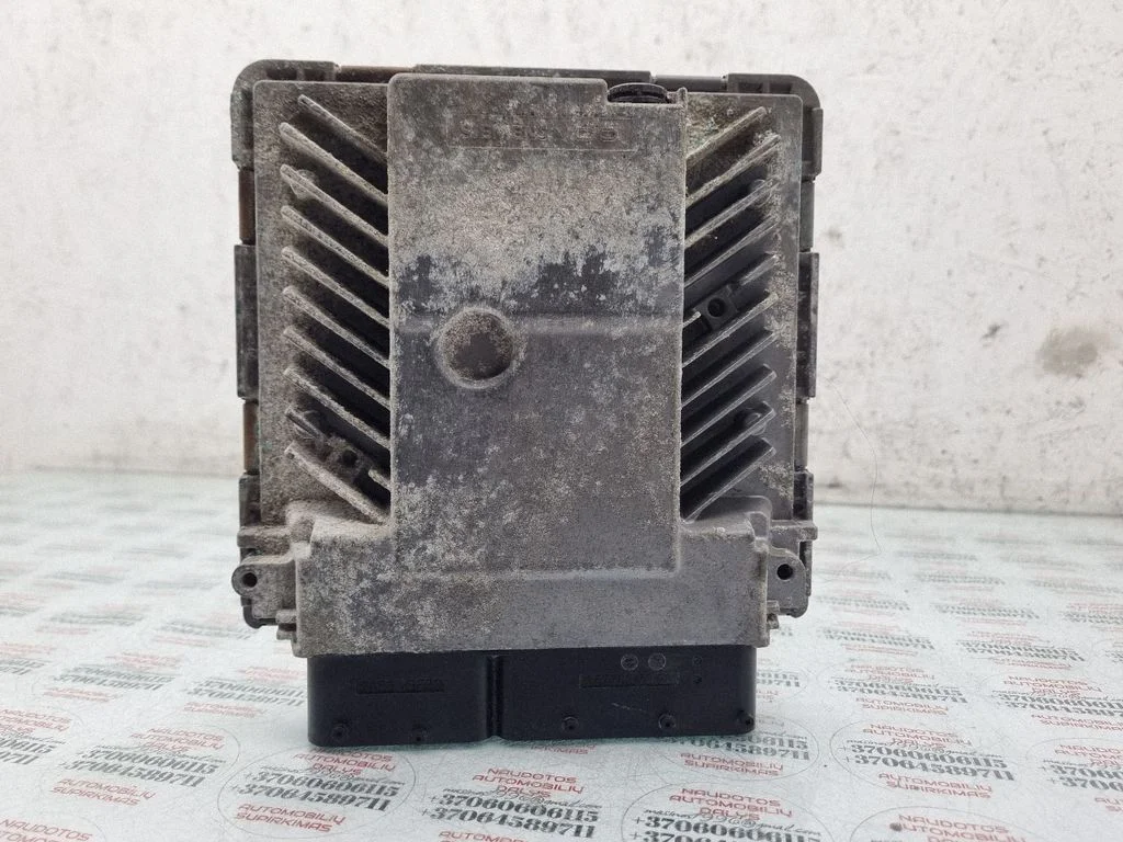 Dzinēja vadības bloks 03G906018