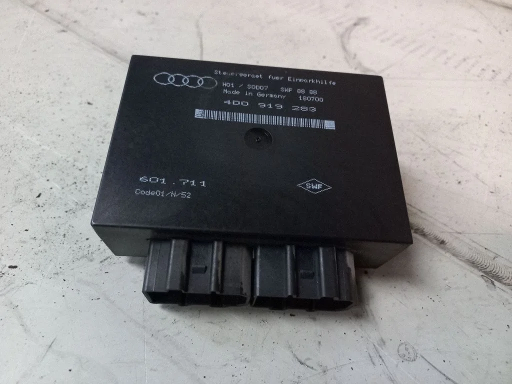 Parking PDC control unit/module – Audi A8 S8 D2 4D (1994-2002)