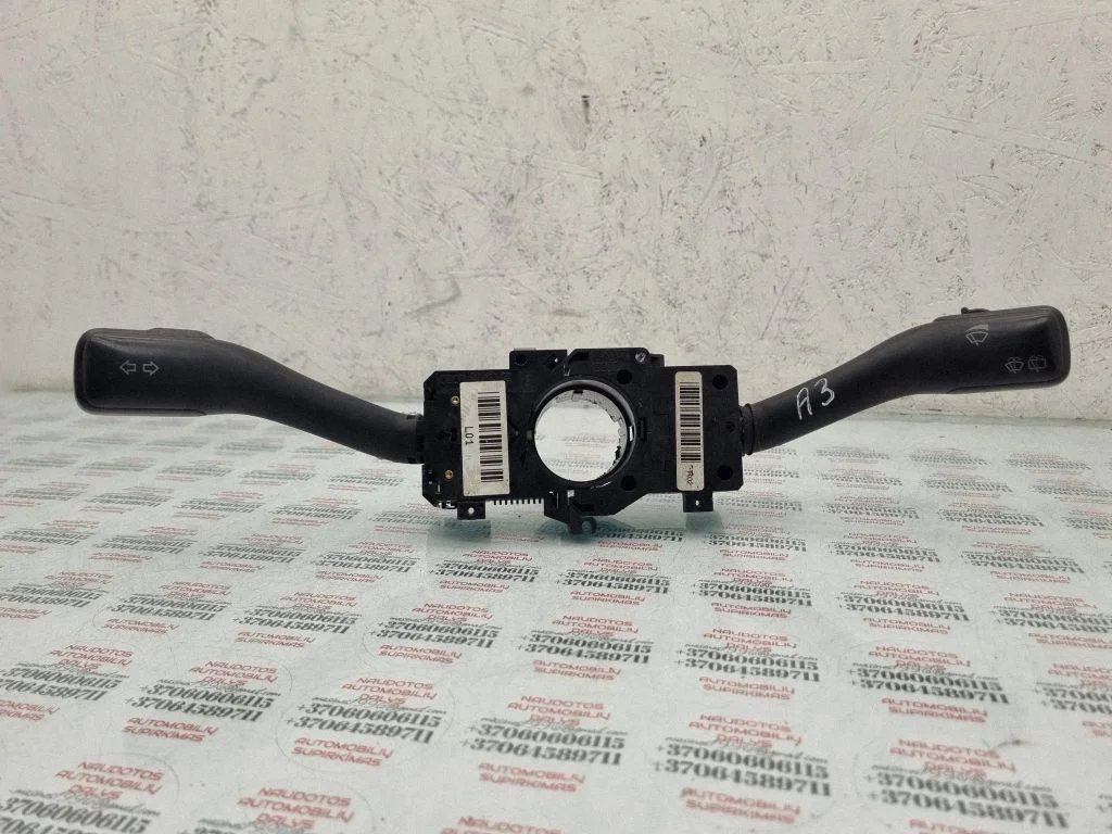 Sviru komplekts 8L0953513G