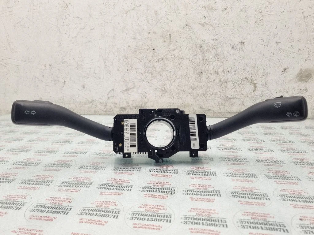 Wiper turn signal indicator stalk/switch 8L0953513G