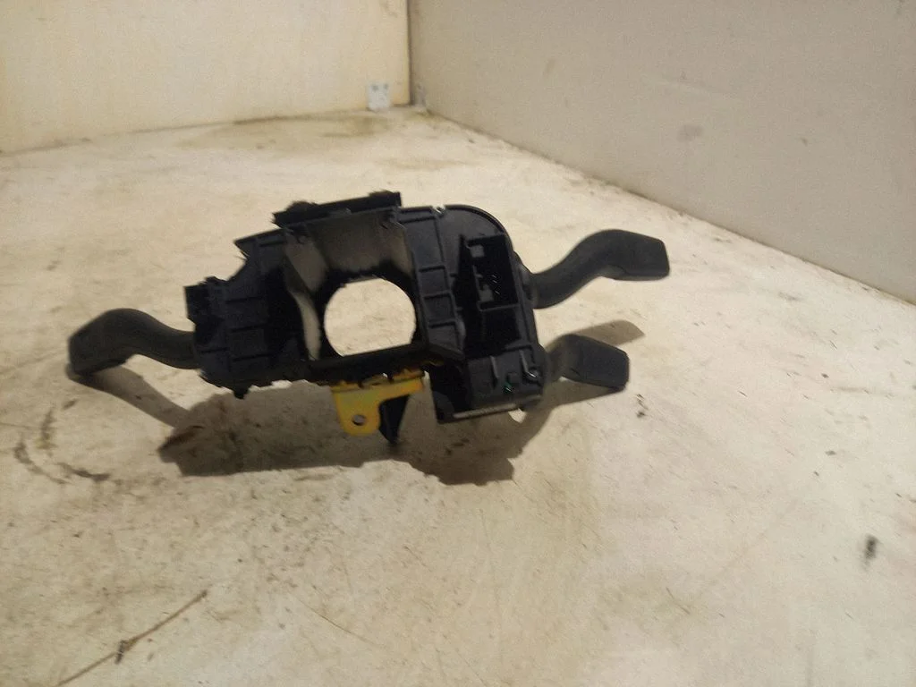 Wiper turn signal indicator stalk/switch 4F0953549A