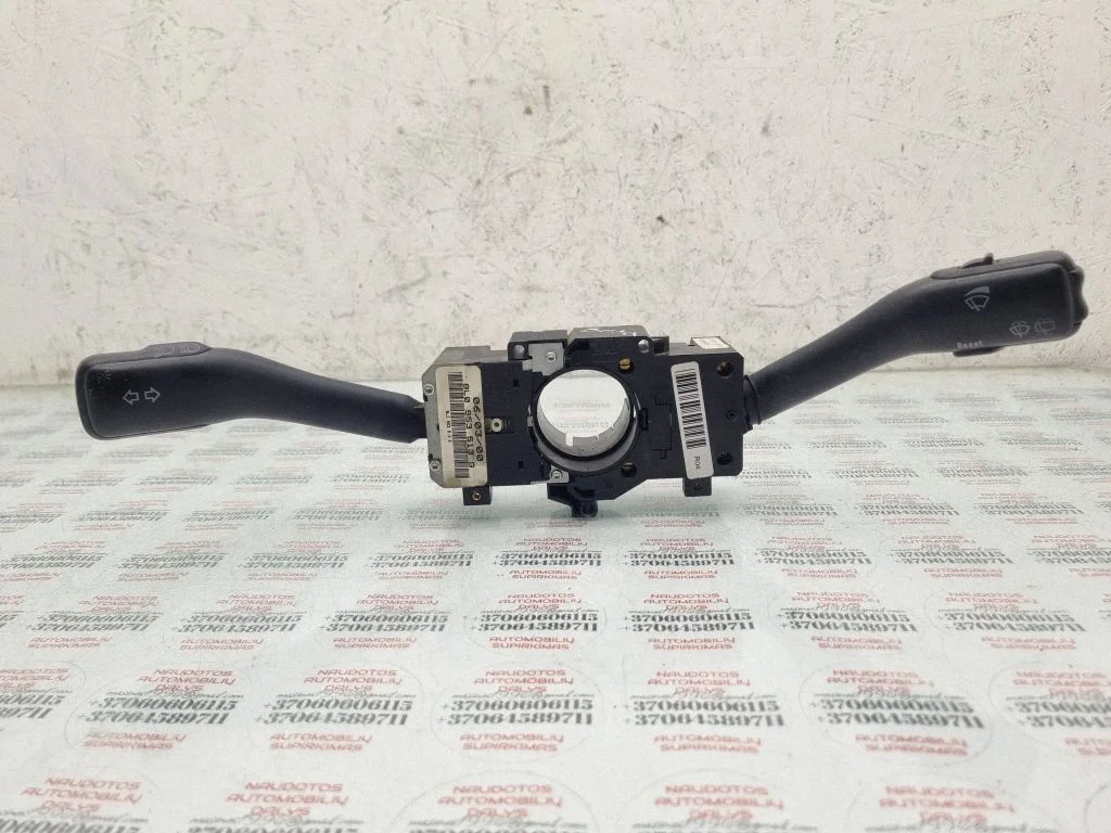 Wiper turn signal indicator stalk/switch 8L0953513G