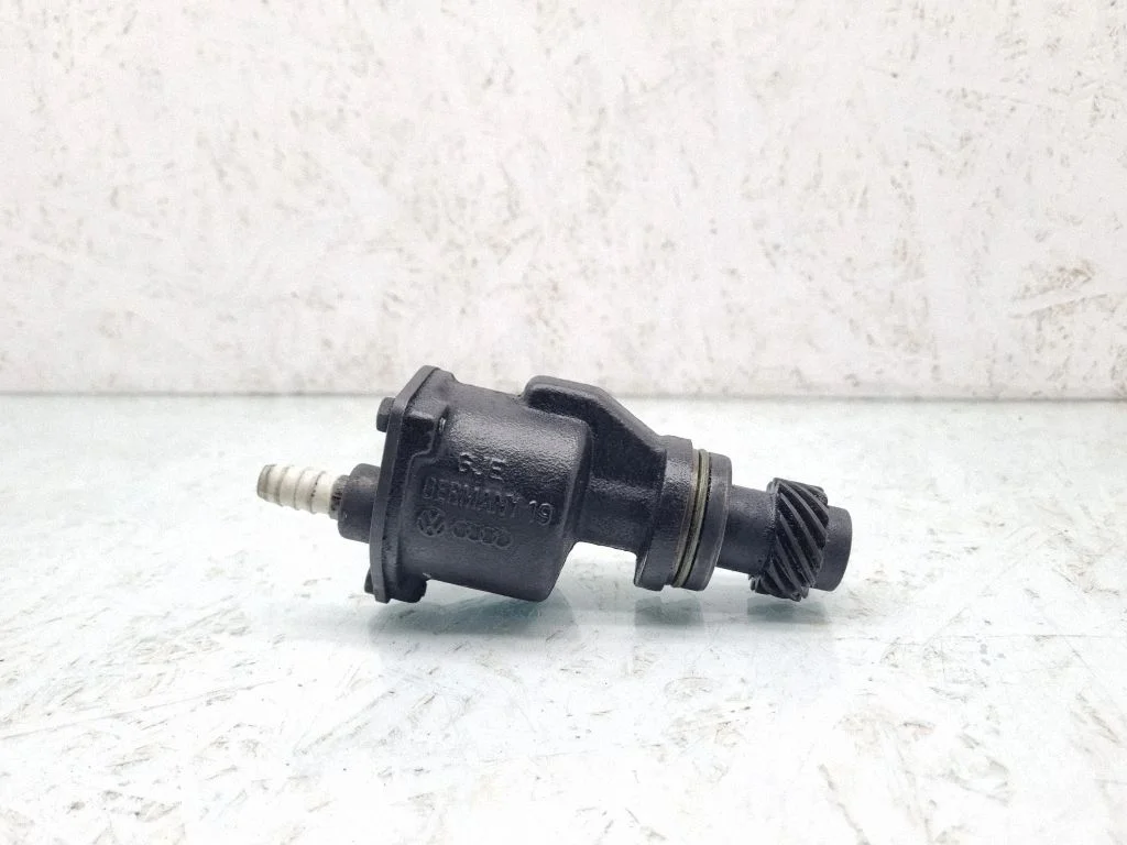 Vacuum pump – Volkswagen Passat B5 (1997-2000)