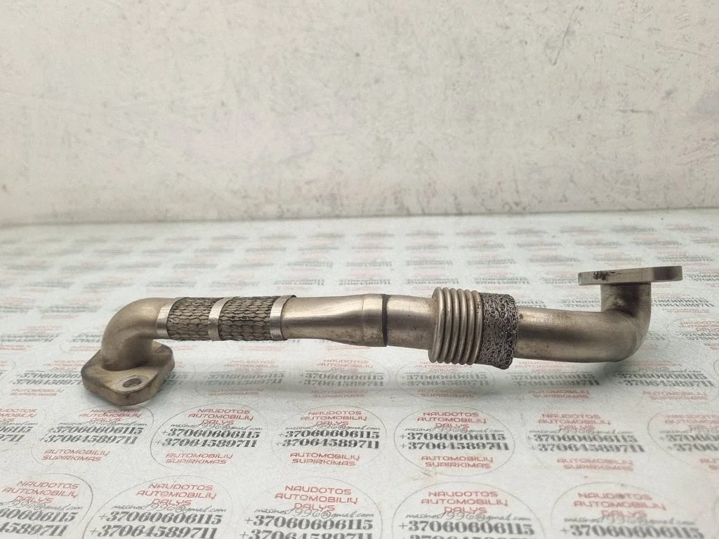 EGR valve line/pipe/hose 03G131521F