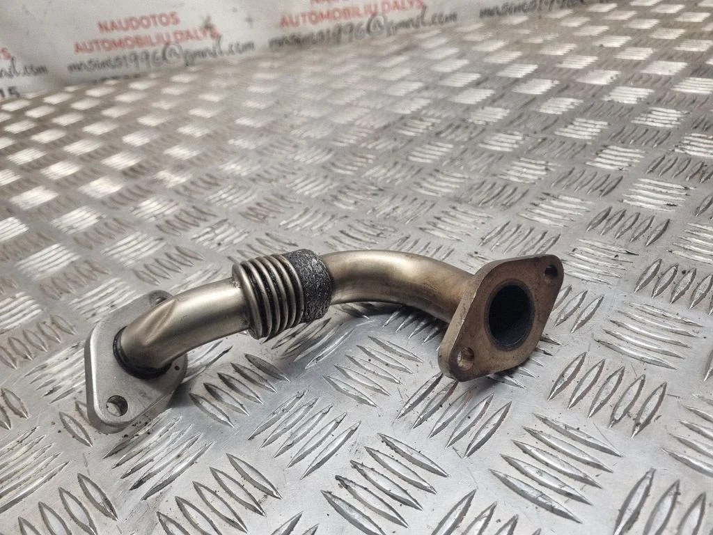 EGR valve line/pipe/hose 038131521AJ
