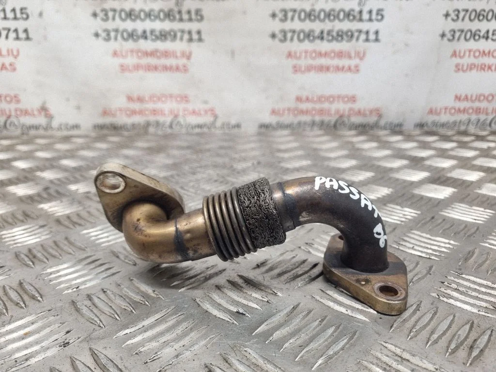 EGR caurule (-es)/ šļūtene (-es) 038131521BQ
