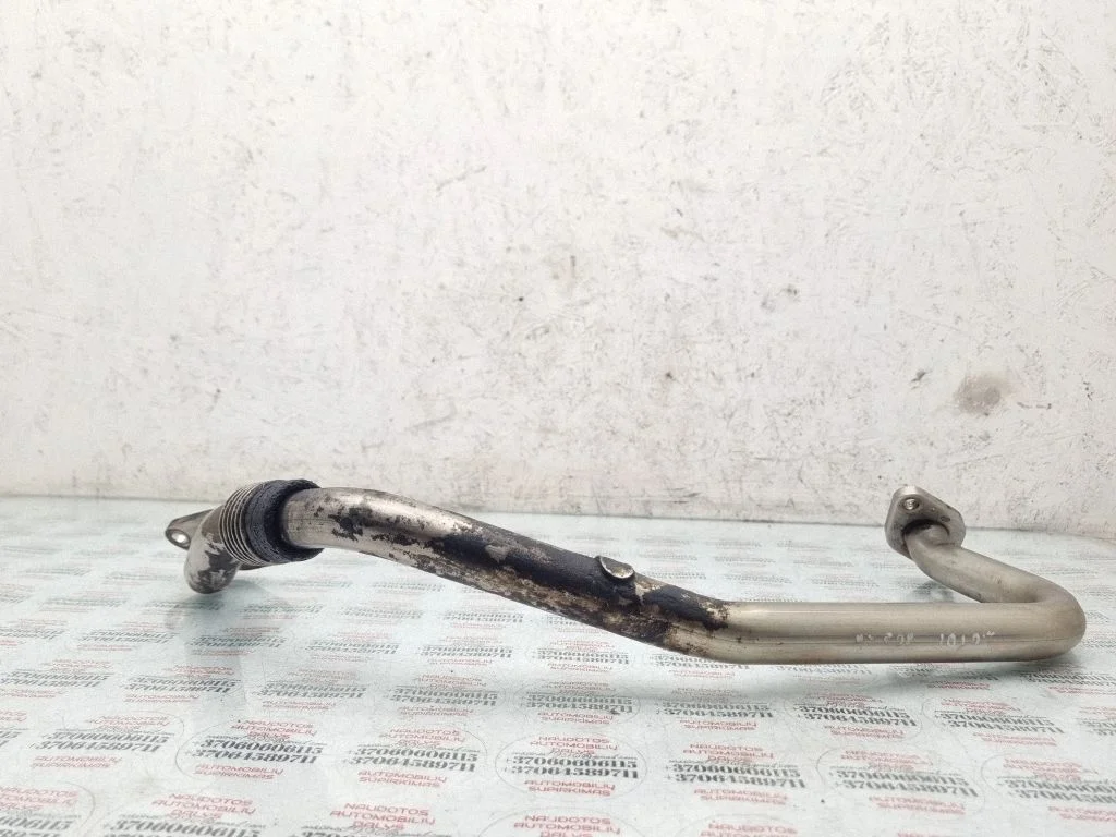 EGR valve line/pipe/hose 03G131521D