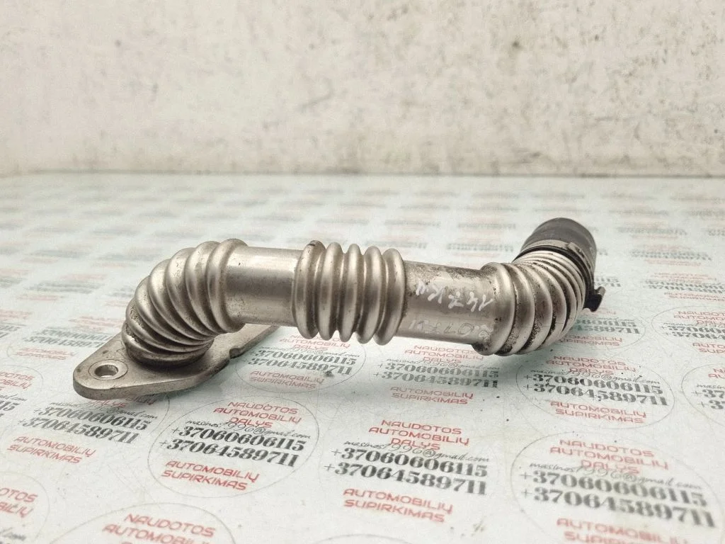 EGR-klapi toru (-d)/ voolik (-ud) 06D103213G
