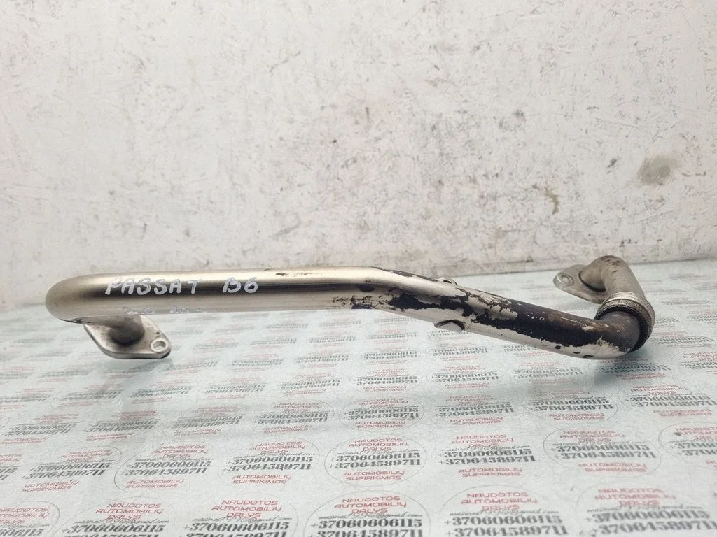 EGR valve line/pipe/hose 03G131521A