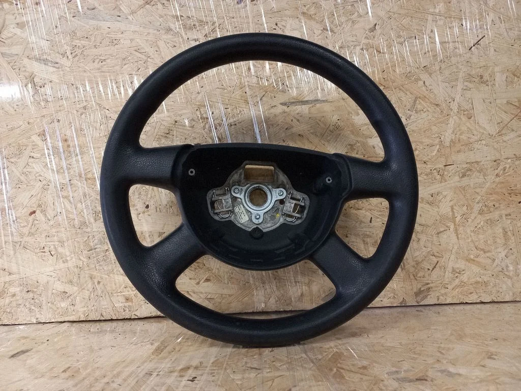 Steering wheel – Volkswagen Passat CC (2008-2016)
