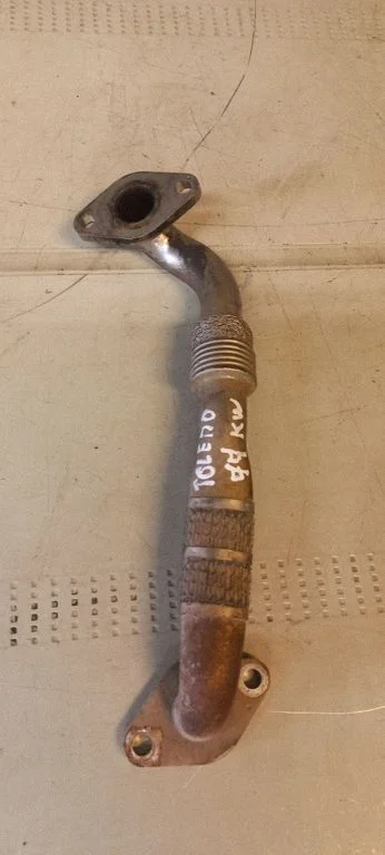 EGR-klapi toru (-d)/ voolik (-ud) 03G131521A