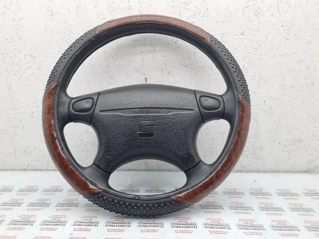 Steering wheel