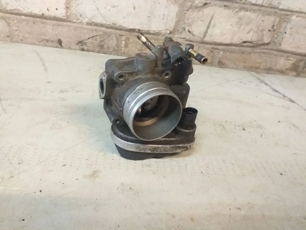Throttle valve 06A133062AB