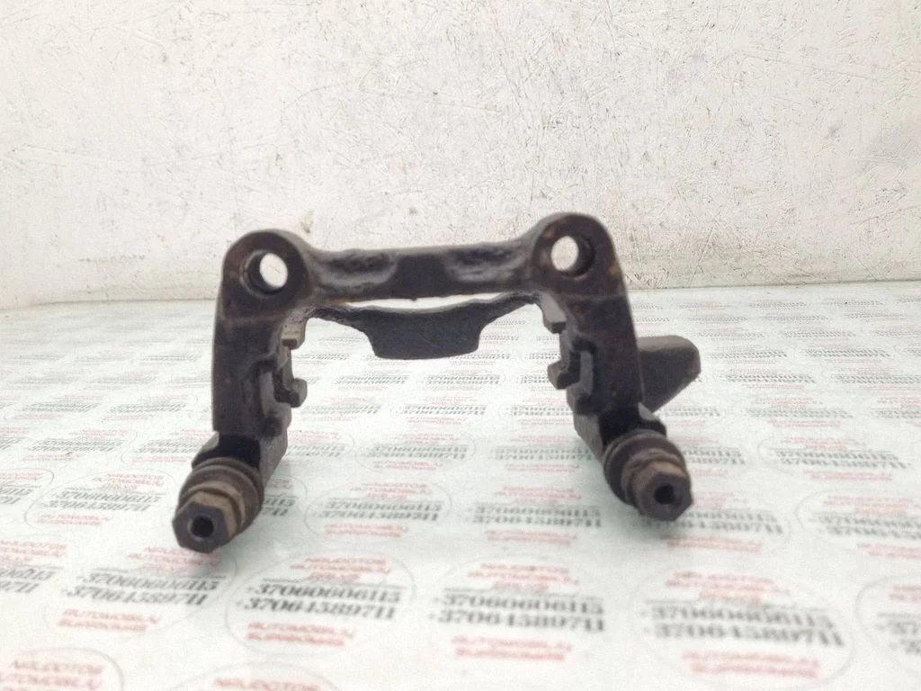 Brake caliper pad carrier rear