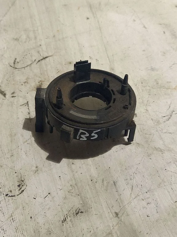 Airbag slip ring squib (SRS ring) – Volkswagen Passat B5 (1997-2000)