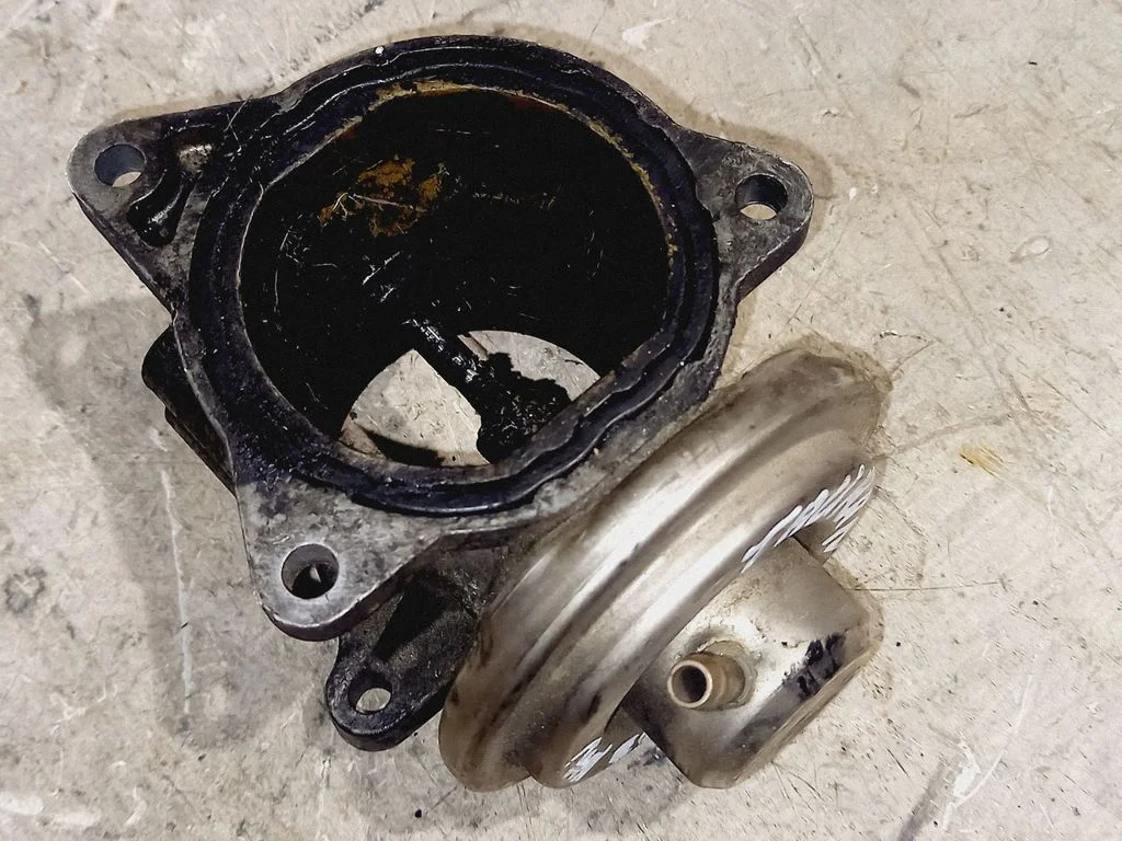 EGR valve – Volkswagen Touran I (2003-2010)