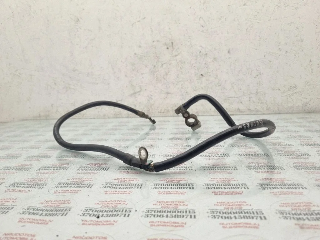 Positive cable (battery)