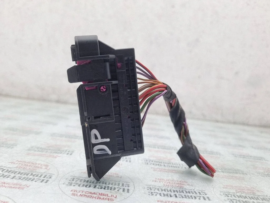 Front door wiring loom 1K0937722D
