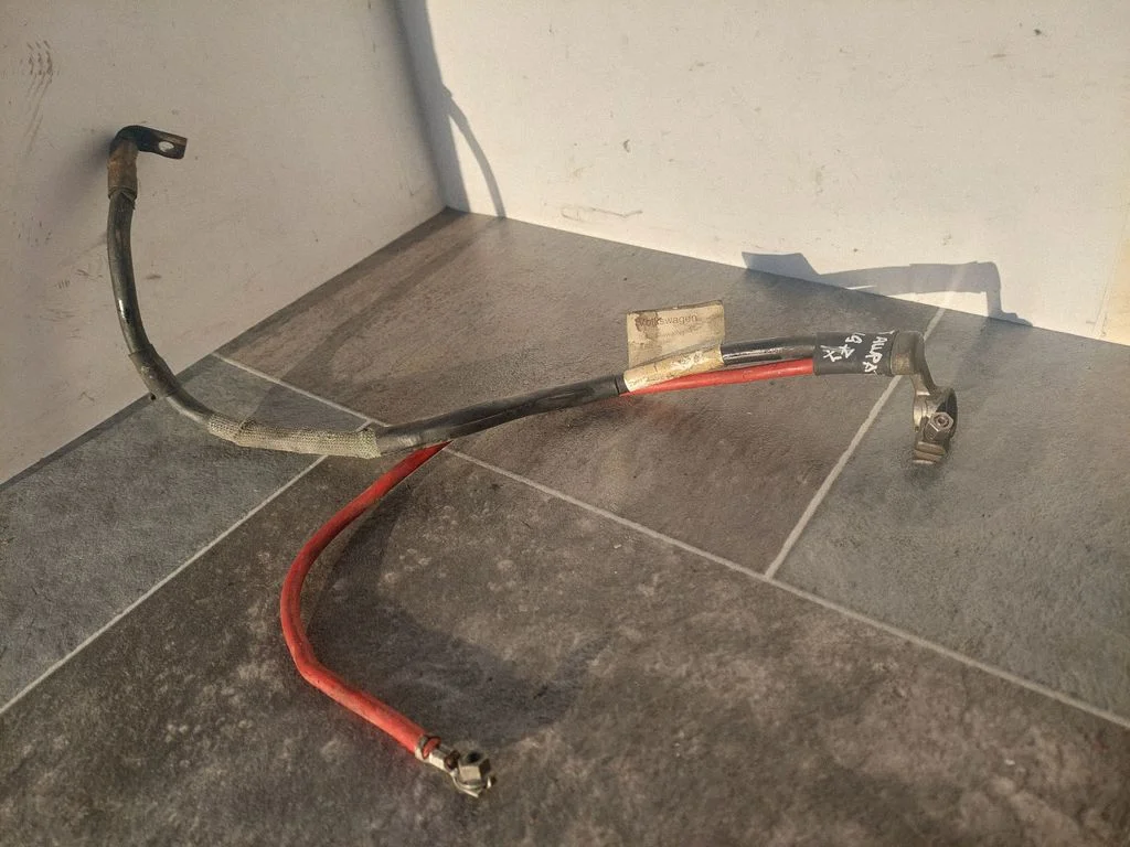 Positive cable (battery) 1K0971228L