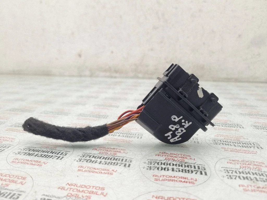 Front door wiring loom 8K0972701