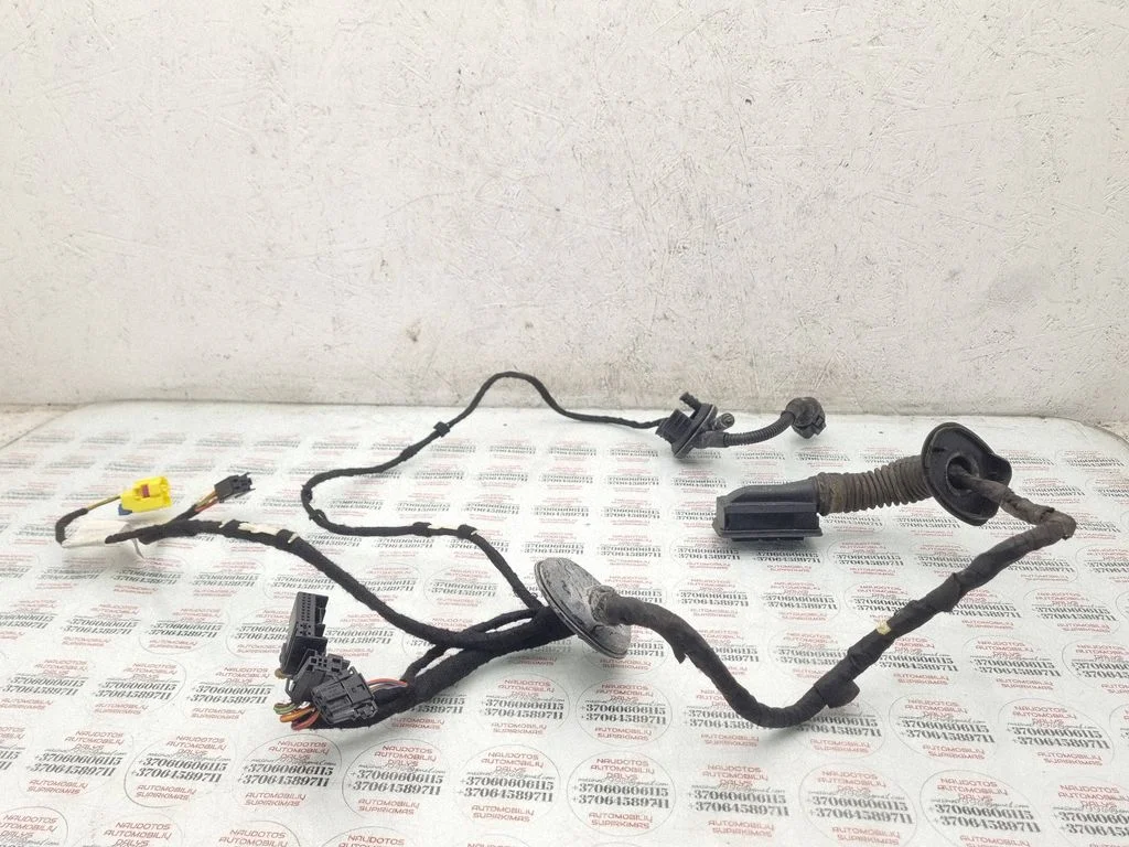 Front door wiring loom 8K0971030