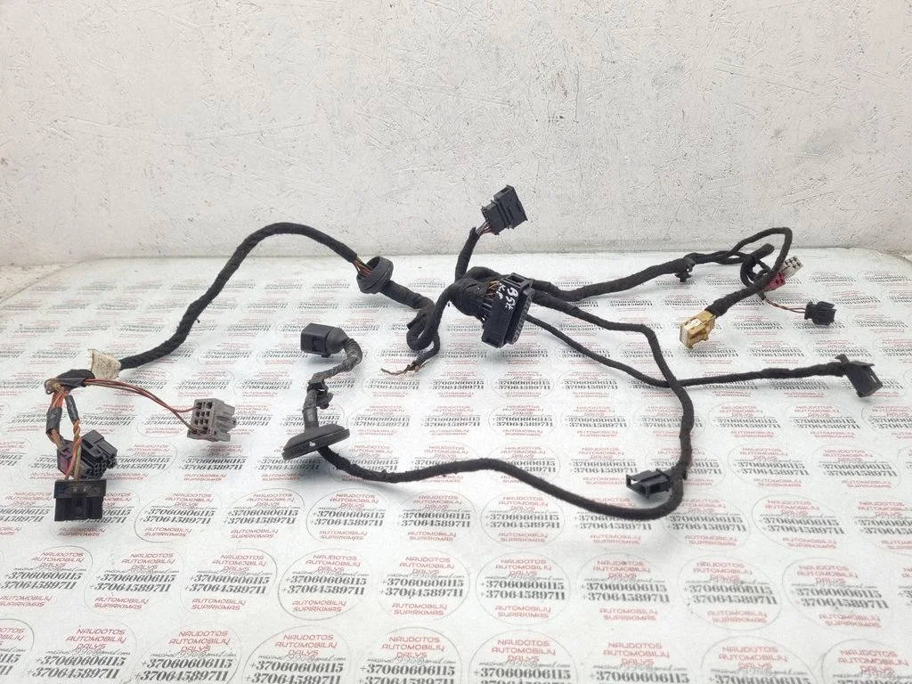 Esiukse juhtmestik 1J0959382A