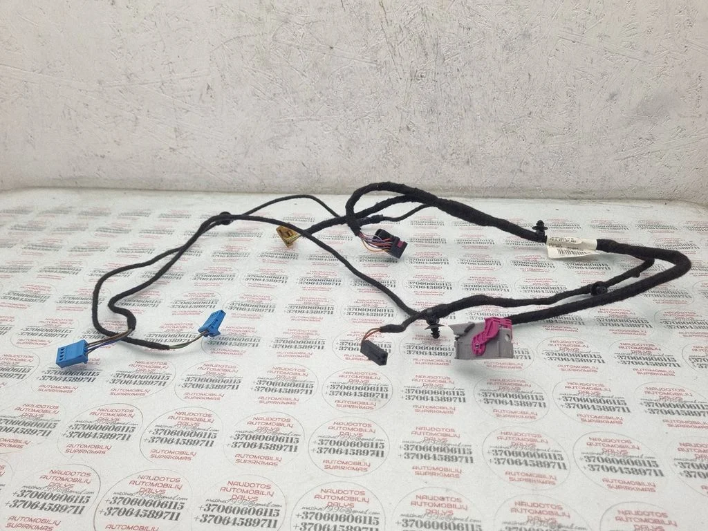 Priekšējo durvju vadu instalācija 3AC971557E