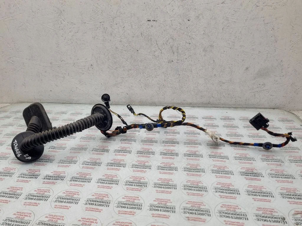 Front door wiring loom – Volkswagen Touareg I (2002-2010)