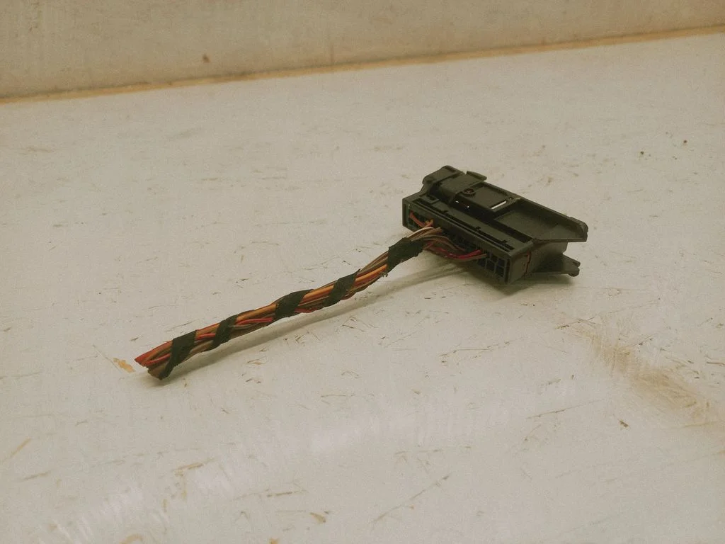 Front door wiring loom – Volkswagen Golf Plus (2005-2013)