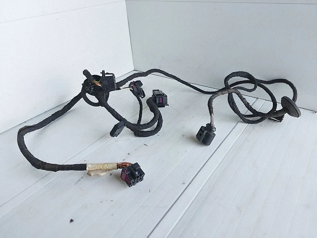 Front door wiring loom – Volkswagen Golf IV (1998-2005)