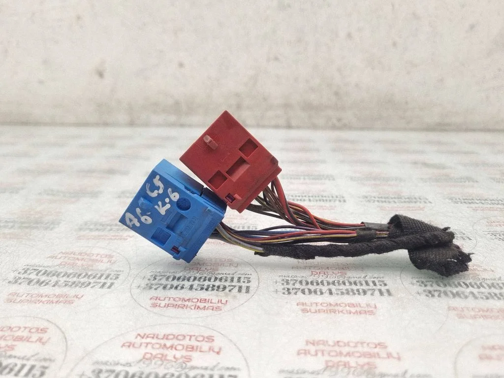 Rear door wiring loom 1J0937723