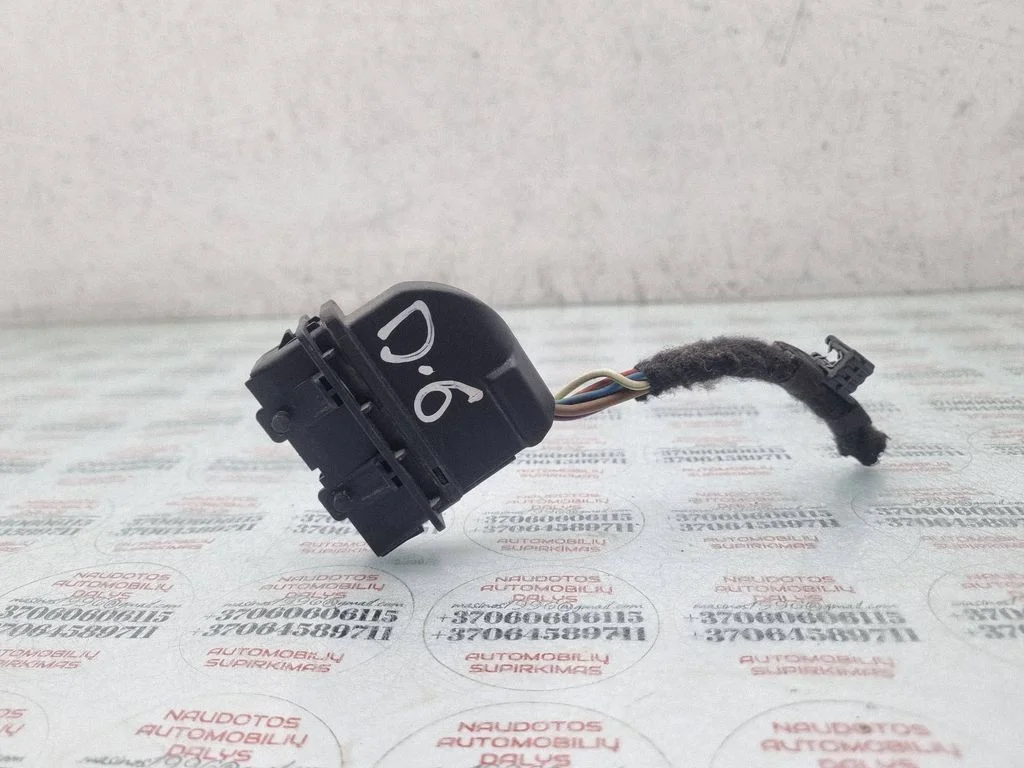 Tagaukse juhtmestik 8K0972701