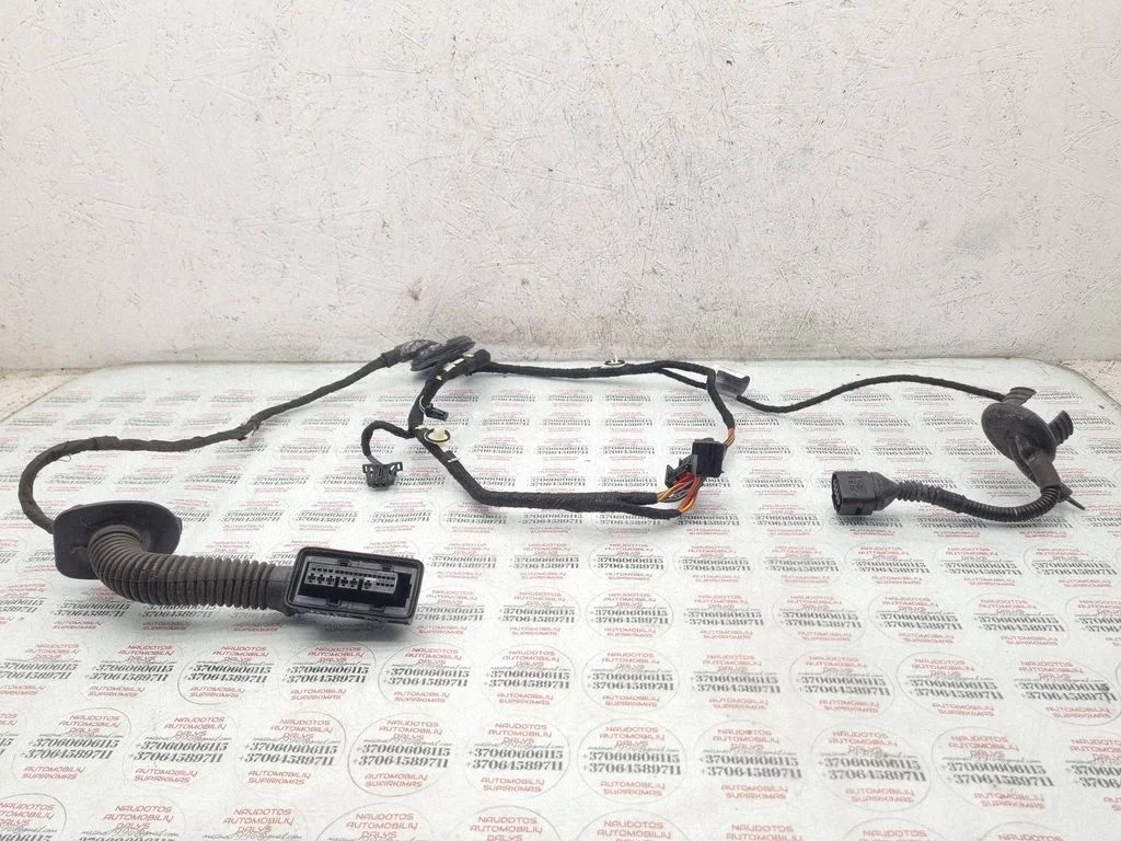 Rear door wiring loom – Audi A4 Allroad B8 (2008-2016)