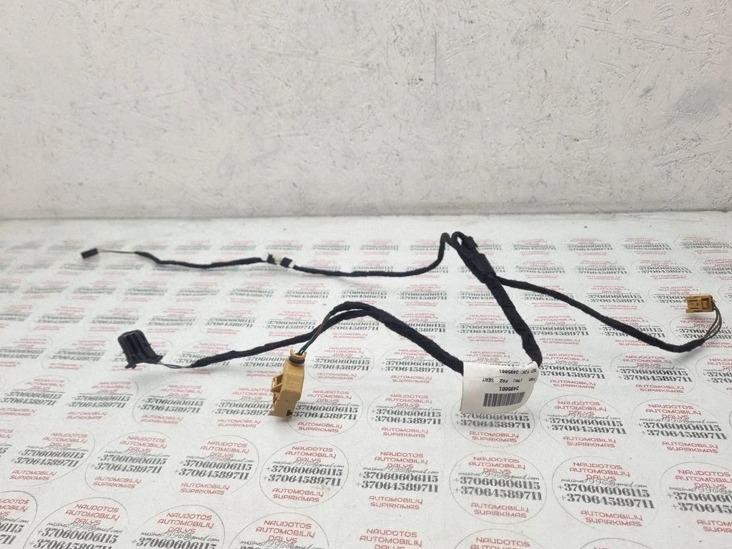 Aizmugurējo durvju vadu instalācija 3R0971693