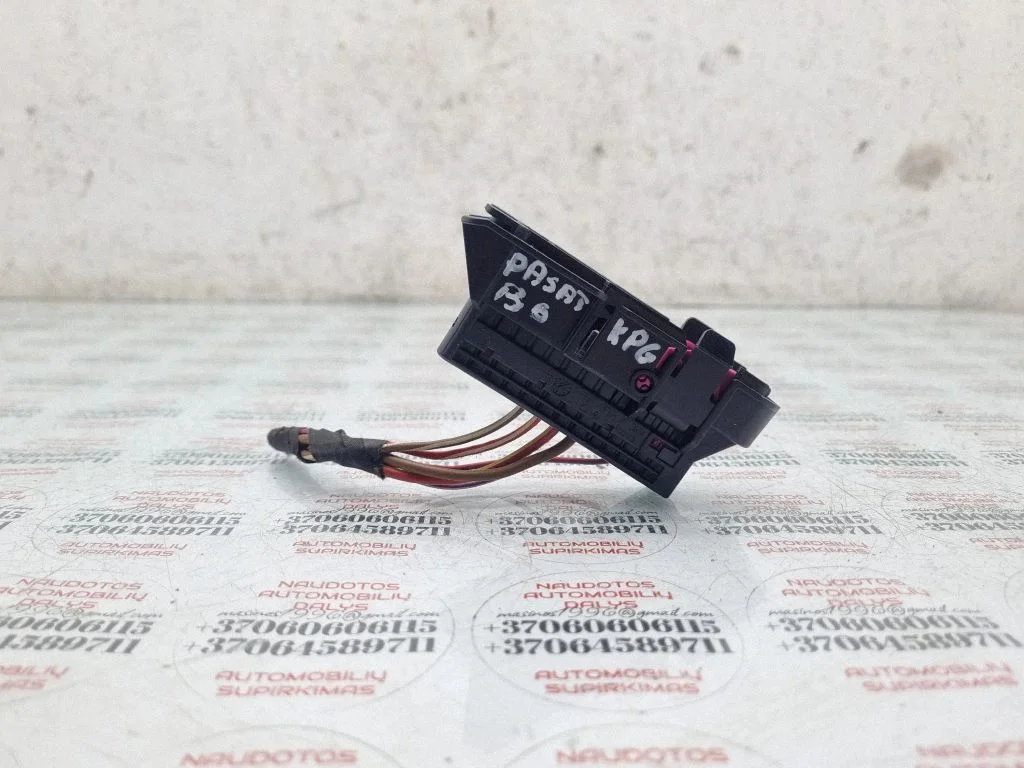 Rear door wiring loom 1K0937722D